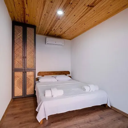 Sleeps 4 Sea And Mountain View Bungalow With Pool Awz 268 Vila Fethiye